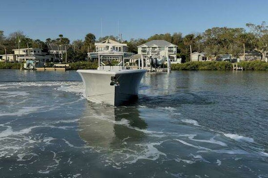 Yellowfin 42 CC Yacht For Sale