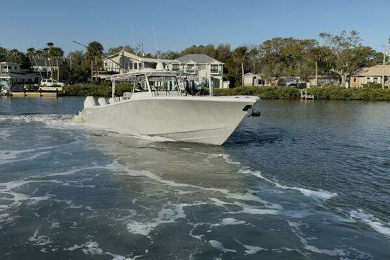 Yellowfin 42 CC Yacht For Sale