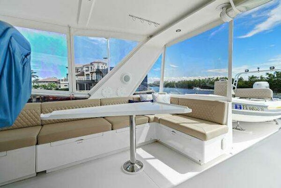 Altima Sedan 52 Yacht For Sale