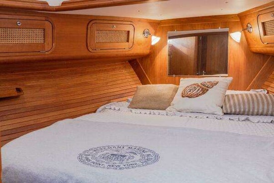 Legacy Yachts 40 Sport Express Yacht For Sale