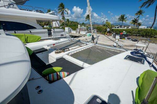Lagoon  Yacht For Sale