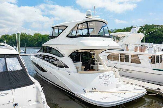 Meridian 541 Sedan Bridge Yacht For Sale