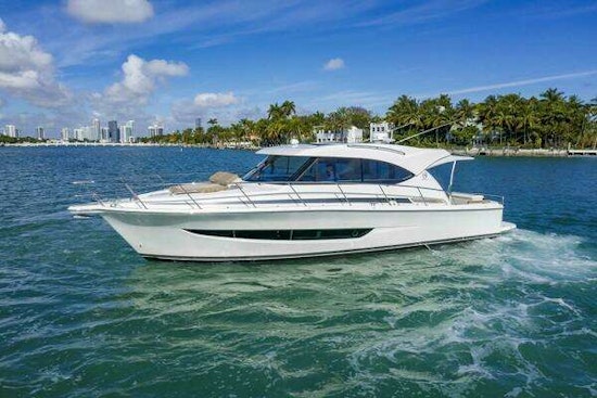 Riviera 395 SUV Yacht For Sale