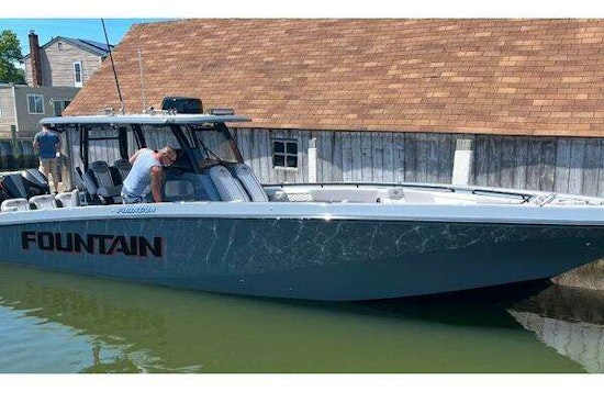 Fountain  Yacht For Sale
