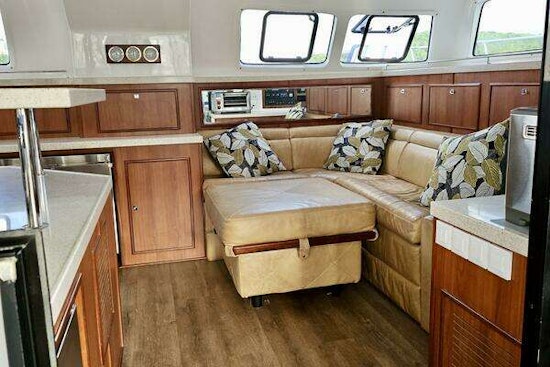 Royal Cape Catamarans Majestic 530 Yacht For Sale