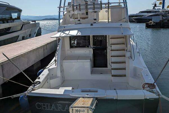 Riviera 45' Flybridge Yacht For Sale