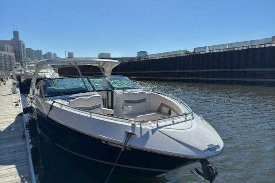 Four Winns  Yacht For Sale