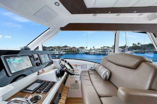 Cruisers Yachts 48 Cantius Yacht For Sale