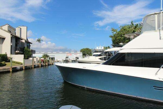 Post Convertible Yacht For Sale