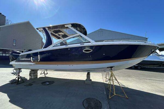 Chaparral 300 OSX Yacht For Sale