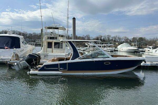 Chaparral 300 OSX Yacht For Sale