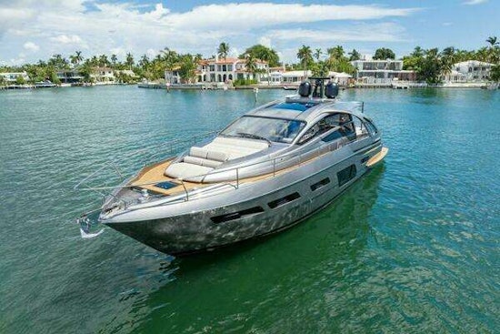 Pershing 7X Yacht For Sale