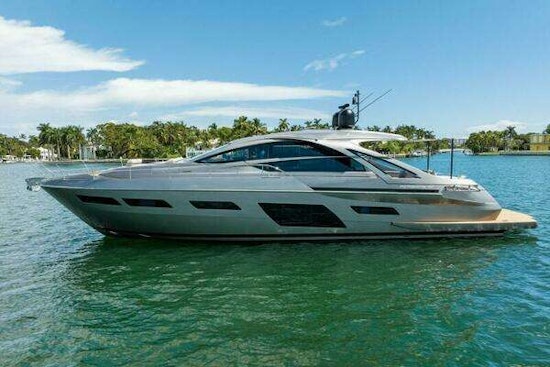 Pershing 7X Yacht For Sale