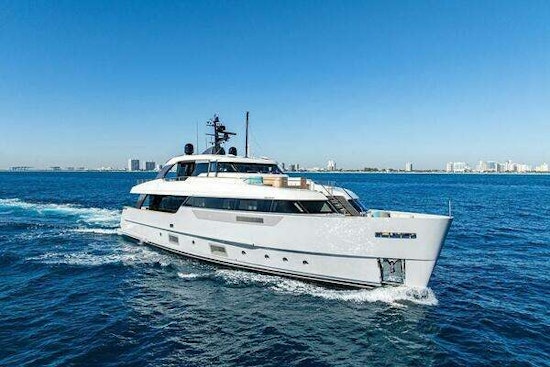Sanlorenzo SD96 Yacht For Sale