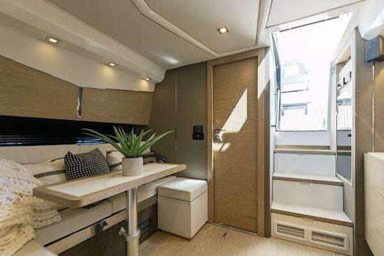 Azimut 40 Verve Yacht For Sale