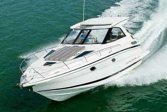 Regal 35 Sport Coupe Yacht For Sale