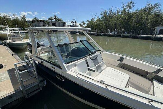 Chaparral 300 OSX Yacht For Sale