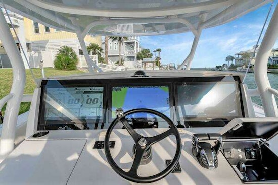 Jupiter 43 Center Console Yacht For Sale