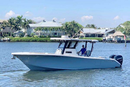 Sea Pro 320 DLX Yacht For Sale