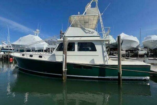 Lowell Custom Sportfisherman Yacht For Sale