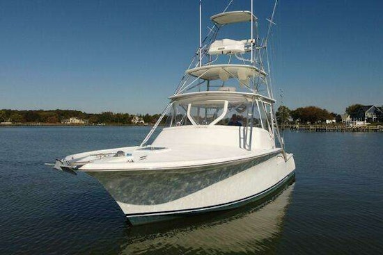 Custom SeaTek 36 Express Yacht For Sale