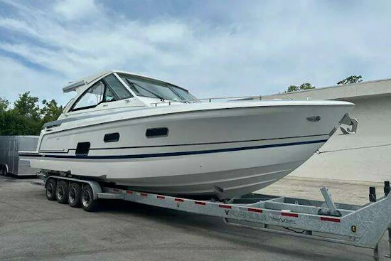 Formula 380 SSC Yacht For Sale