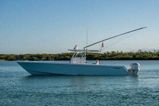 Contender 39 ST Yacht For Sale