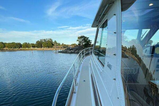 Sabre 42 Hardtop Express Yacht For Sale