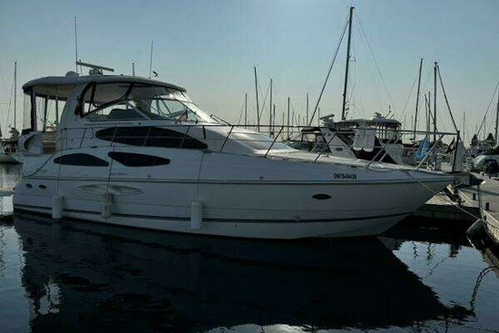 Cruisers Yachts 455 Express Motor Yacht Yacht For Sale