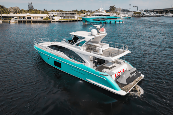 Azimut 55 FLYBRIDGE Yacht For Sale
