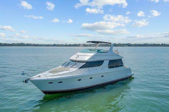 Carver 530 Voyager Pilothouse Yacht For Sale
