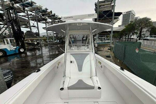 SeaVee 340Z Yacht For Sale