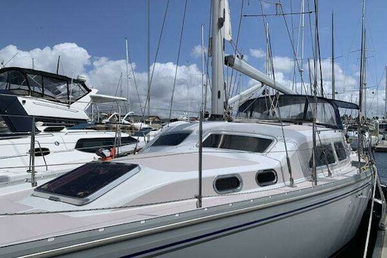 Catalina Morgan 440 Deck Salon Yacht For Sale