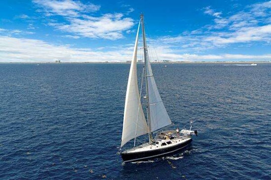 Hylas 54 Yacht For Sale