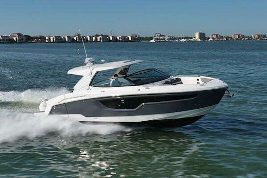 Cruisers Yachts 38 GLS Yacht For Sale