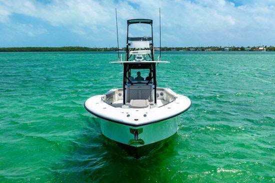 Yellowfin CC Yacht For Sale