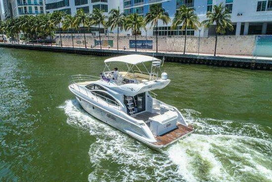Azimut 42 FLY Yacht For Sale