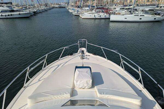 Tiara Yachts 3900 Convertible Yacht For Sale