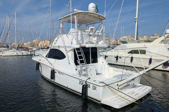 Tiara Yachts 3900 Convertible Yacht For Sale