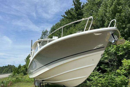Boston Whaler 380 Realm Yacht For Sale
