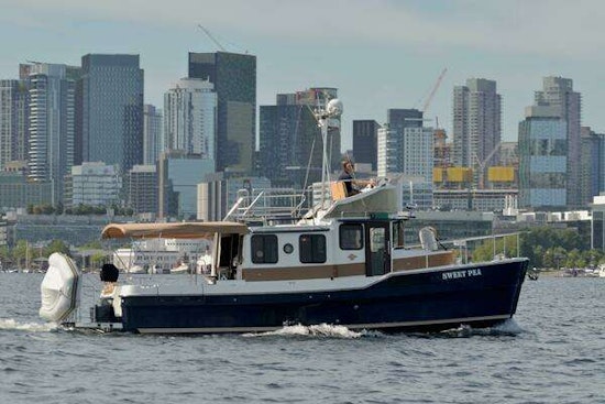 Ranger Tugs R-31 CB Yacht For Sale