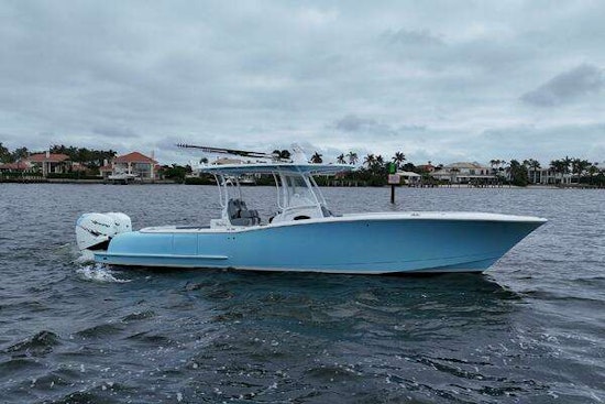 Mag Bay 33 Yacht For Sale