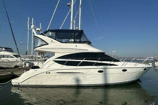 Meridian 391 Yacht For Sale
