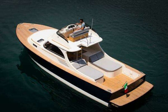 Toy Marine 36 Fly Yacht For Sale