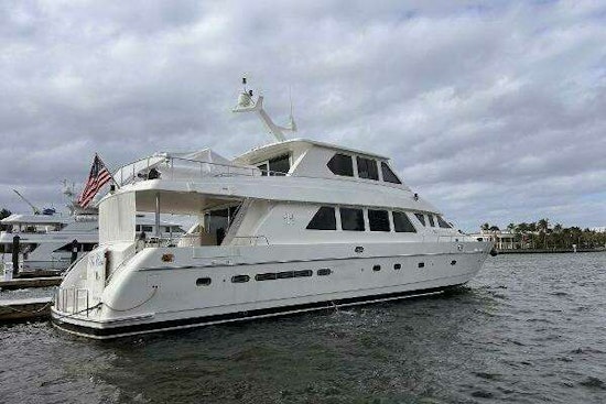 Hargrave Sky Lounge Yacht For Sale