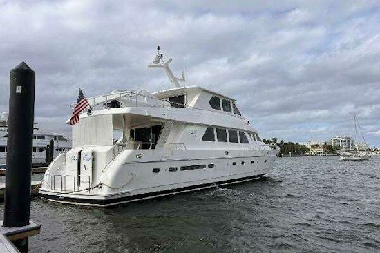 Hargrave Sky Lounge Yacht For Sale