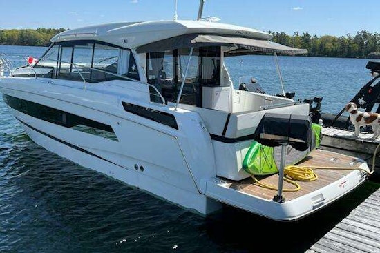 Jeanneau NC 37 Yacht For Sale