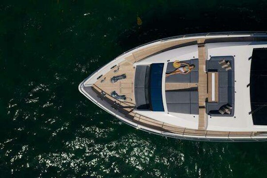 Pearl 95 Yacht For Sale