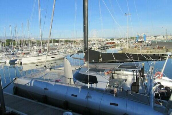 Catamaran  Yacht For Sale
