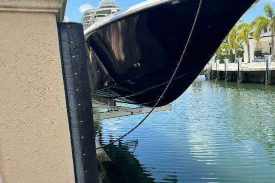 Fountain 34 Center Consoles Yacht For Sale